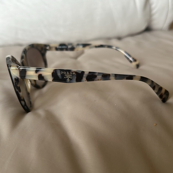 Prada Sunglasses, PR 23OS - Picture 2 of 5